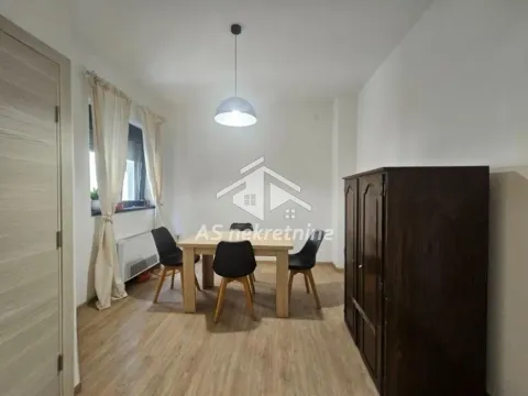 Izdavanje, kuća, 124m², Slavija, Vračar Sve Podlokacije - image 4
