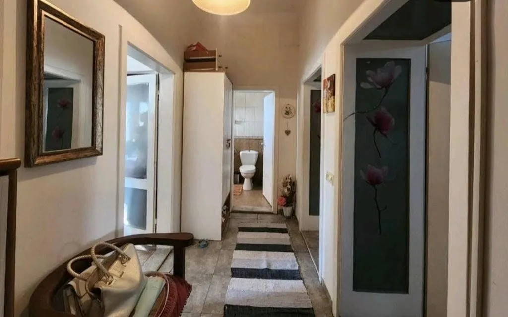 Izdavanje, jednosoban stan, 64m², Centar, Podgorica