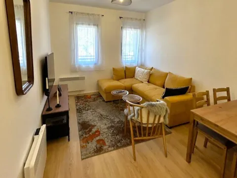 Prodaja, stan, 43m², Kolašin, Crna Gora - image 2