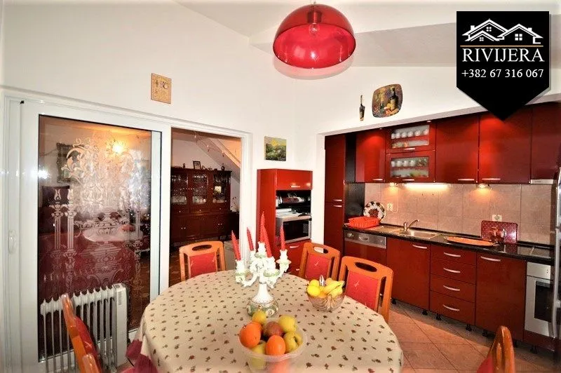 Prodaja, stan, 182m², Igalo, Herceg Novi