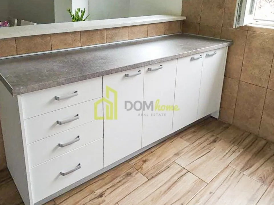 Sale, house, 171m², Marovići, Bar