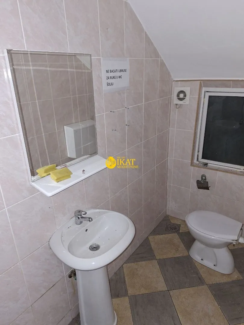 Rent, office space, 650m², Altina, Beograd