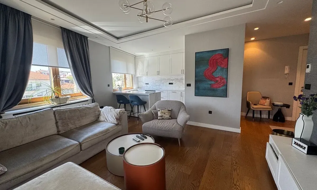 Rent, two bedroom apartment, 67m², Južni Bulevar, Vračar Sve Podlokacije