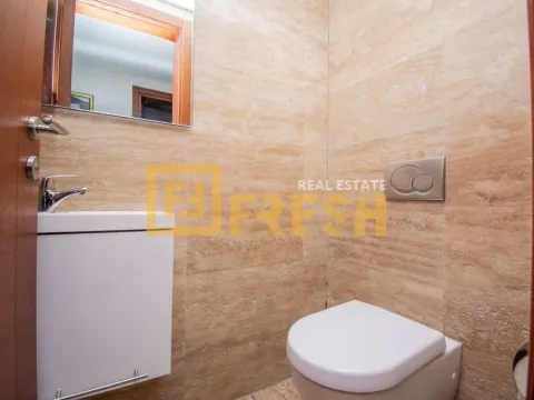 Izdavanje, četvorosoban stan, 160m², Preko Morače, Podgorica - image 28