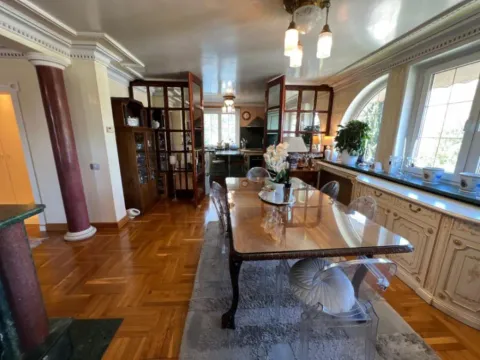 Sale, five bedroom apartment, 158m², Dedinje Sve Podlokacije, Beograd - image 9