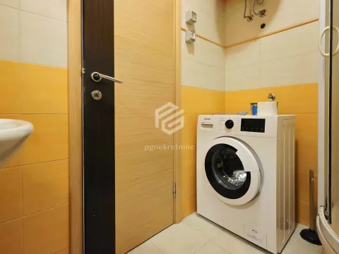 Rent, one bedroom apartment, 52m², Tuški Put, Podgorica - image 8