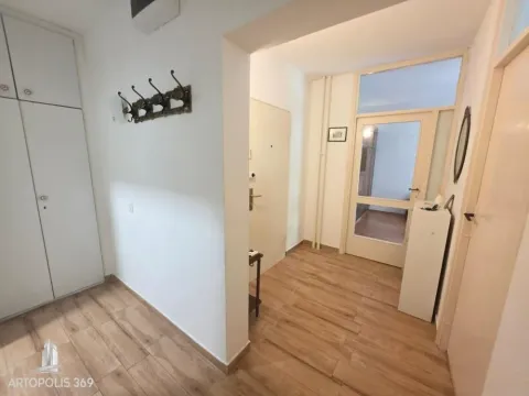 Rent, two bedroom apartment, 50m², Novi Beograd Blok 63, Novi Beograd Sve Podlokacije - image 12