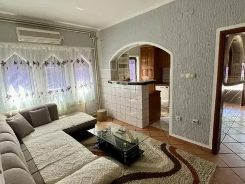 Rent, apartment, 76m², Zagorič, Podgorica - image 7