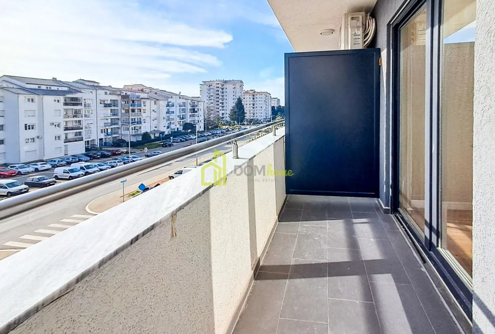 Izdavanje, dvosoban stan, 76m², Bar, Crna Gora