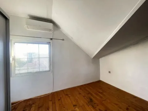 Sale, two bedroom apartment, 65m², Savski Venac, Beograd - image 15