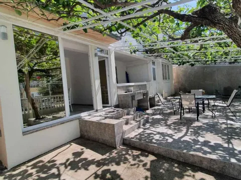 Izdavanje, jednosoban stan, 55m², Budva, Crna Gora - image 3