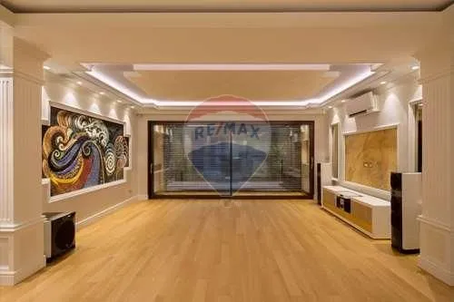 Prodaja, jednosoban stan, 115m², Budva, Crna Gora