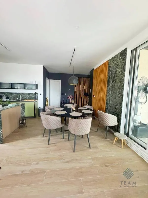 Sale, two bedroom apartment, 200m², Ivanovići, Budva