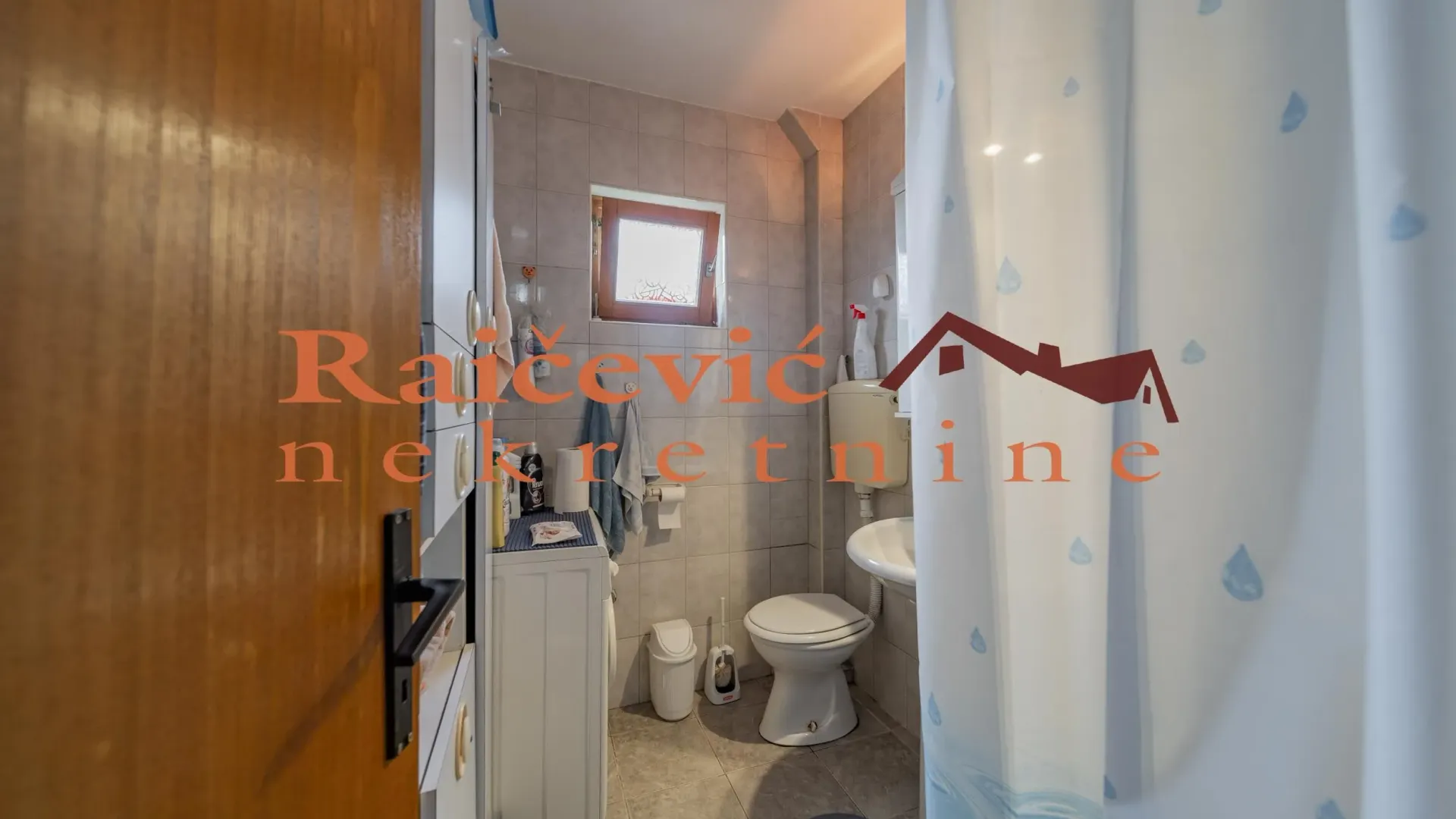 Prodaja, plac, 2300m², Radiofar, Surčin