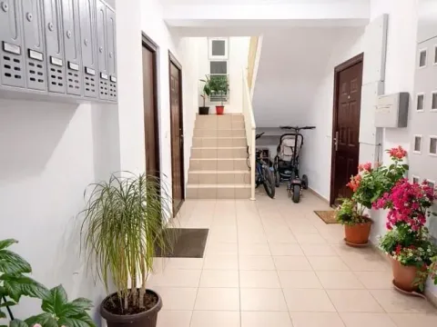 Prodaja, jednosoban stan, 40m², Budva, Crna Gora - image 3