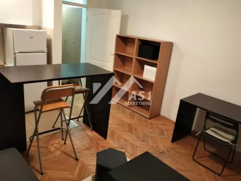 Izdavanje, stan, 29m², Sajam, Novi Sad Sve Podlokacije - image 3