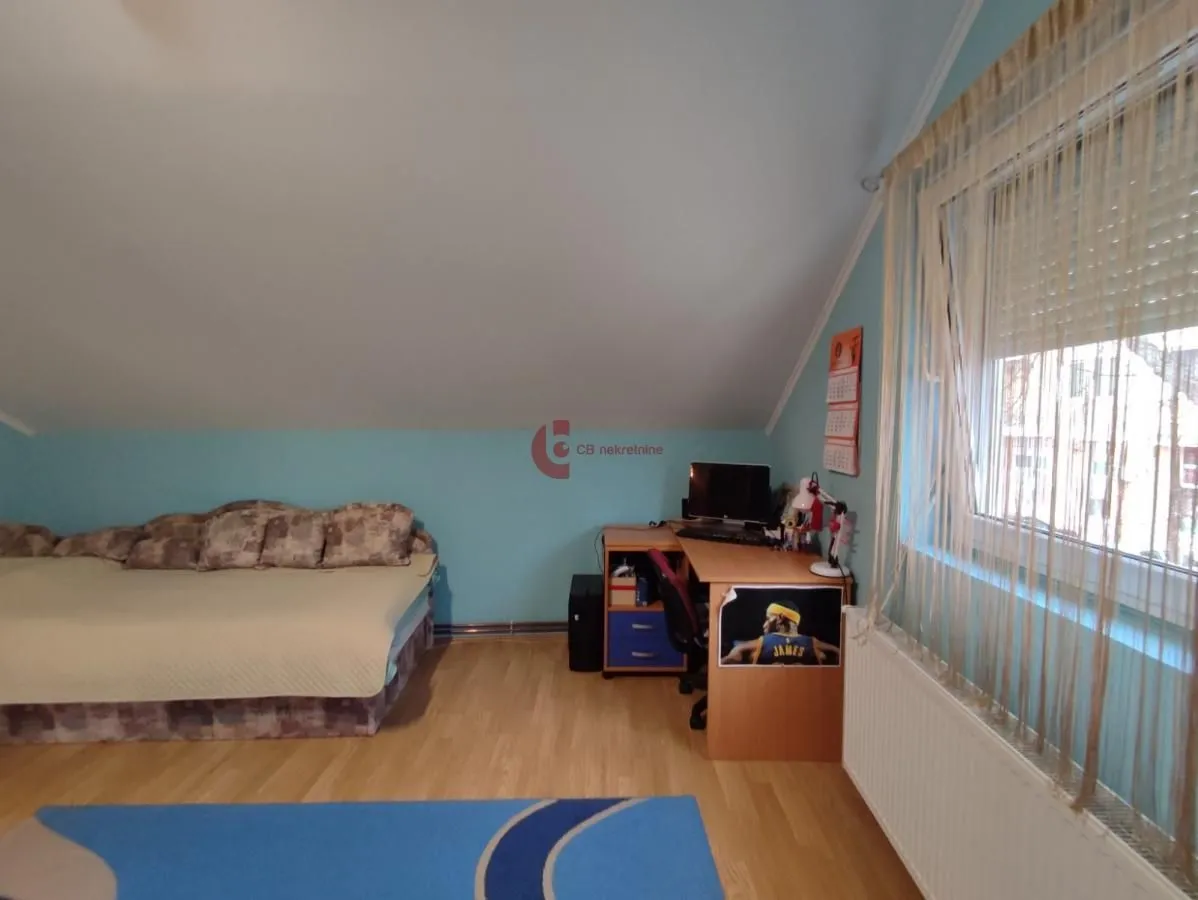 Prodaja, kuća, 224m², Dudova Šuma, Subotica