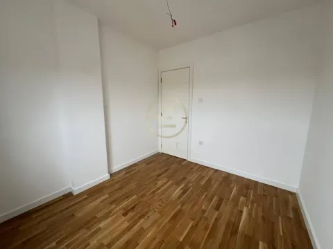 Rent, office space, 92m², Vidovdansko naselje, Novi Sad Sve Podlokacije - image 11