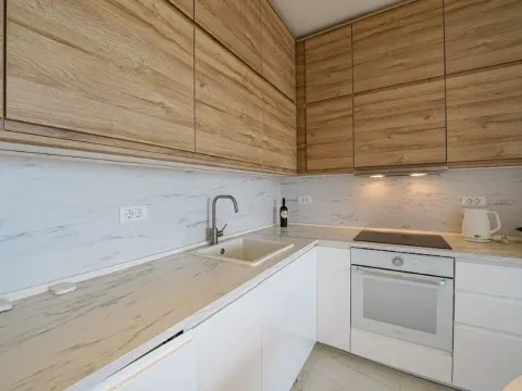 Prodaja, dvosoban stan, 66m², Tivat, Crna Gora - image 20