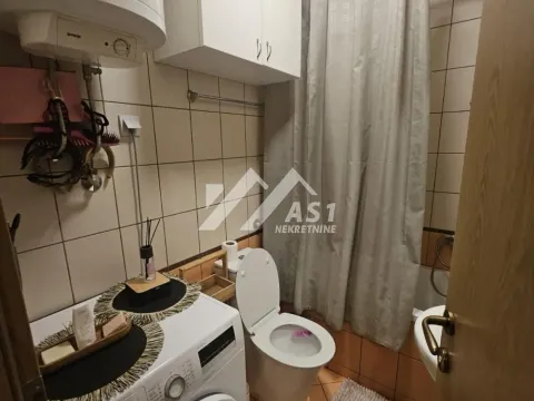 Izdavanje, četvorosoban stan, 72m², Rotkvarija, Novi Sad Sve Podlokacije - image 8