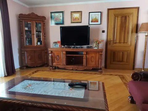 Prodaja, stan, 135m², Podgorica, Crna Gora - image 11