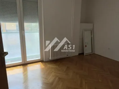 Izdavanje, četvorosoban stan, 100m², Novi Sad Sve Podlokacije, Novi Sad - image 2