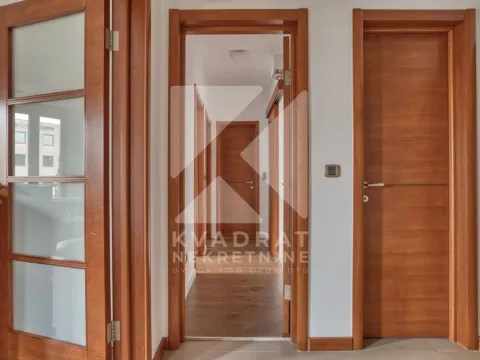 Rent, two bedroom apartment, 90m², Centar, Podgorica - image 22