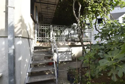 Rent, house, 340m², Masline, Podgorica - image 12