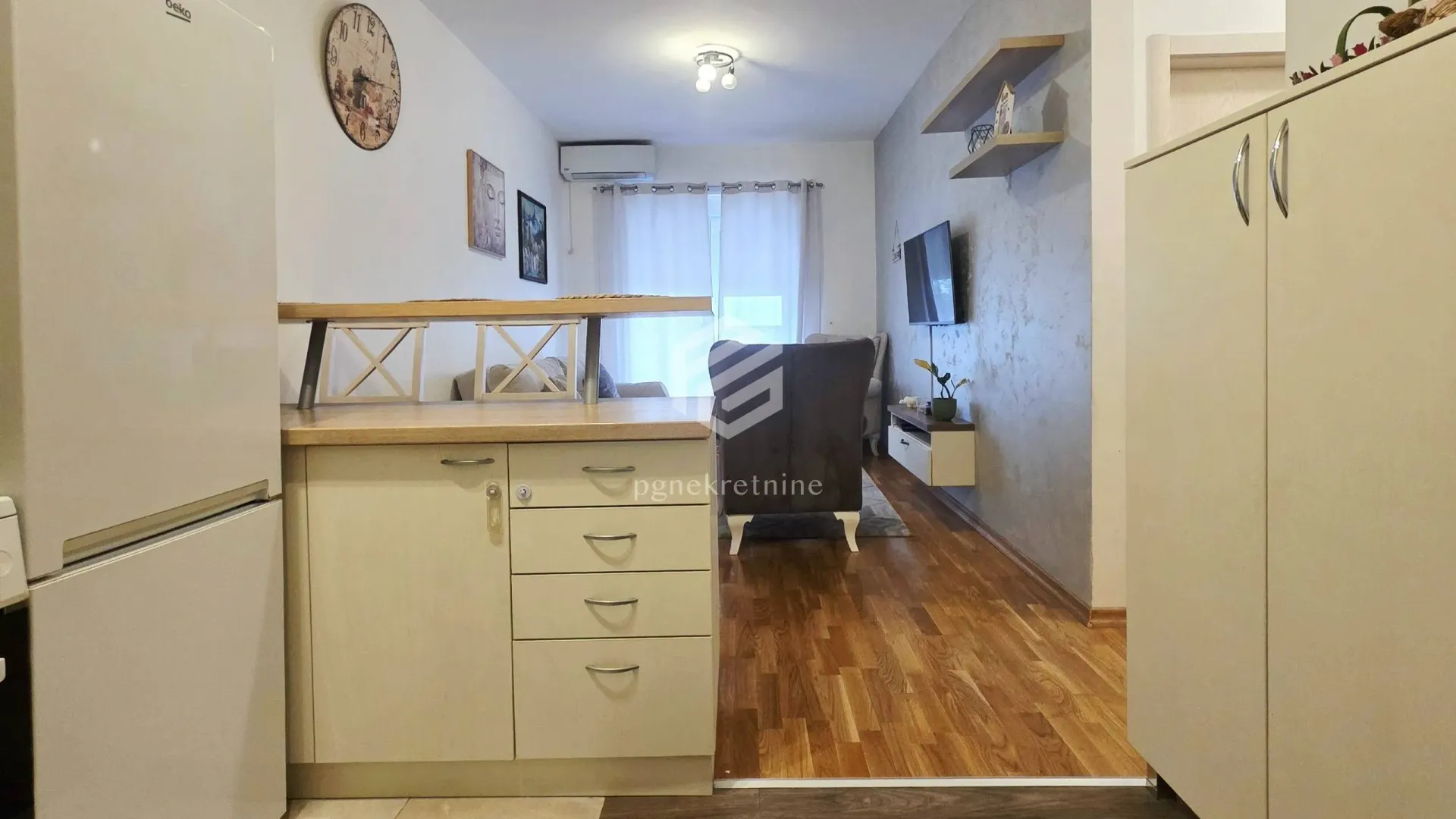 Rent, one bedroom apartment, 40m², Tuški Put, Podgorica