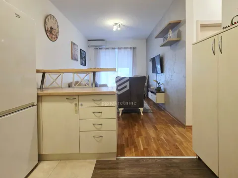 Rent, one bedroom apartment, 40m², Tuški Put, Podgorica - image 9
