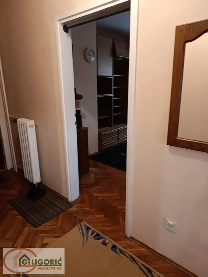 Izdavanje, trosoban stan, 72m², Voždovac Sve Podlokacije, Beograd
