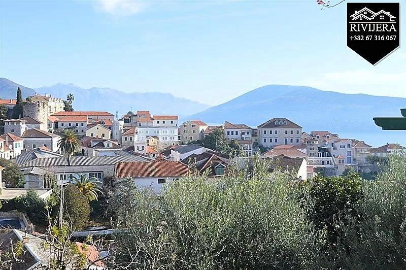 Prodaja, kuća, 90m², Centar, Herceg Novi