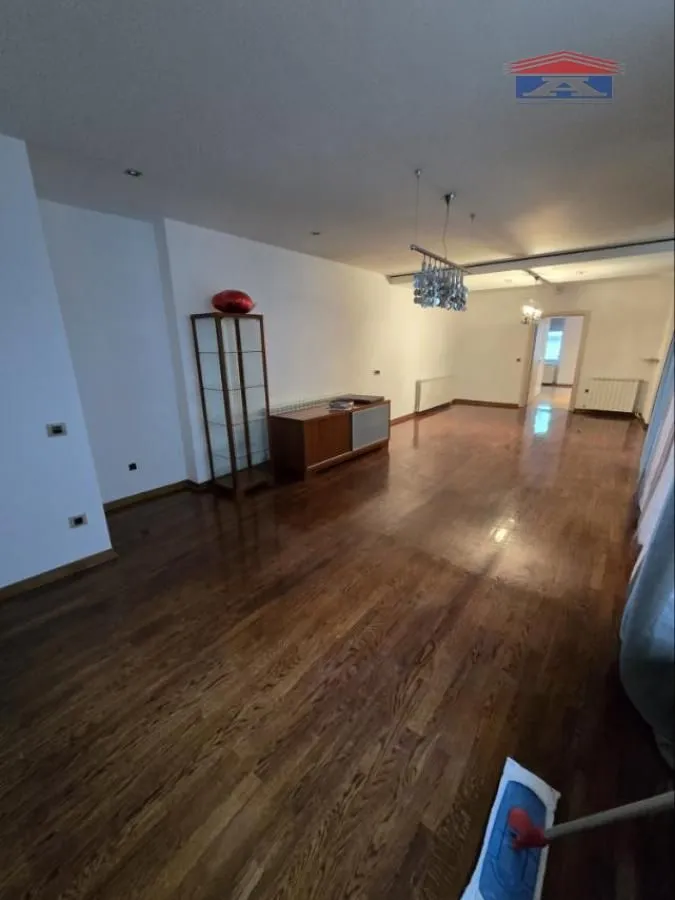 Rent, office space, 119m², Centar, Novi Sad