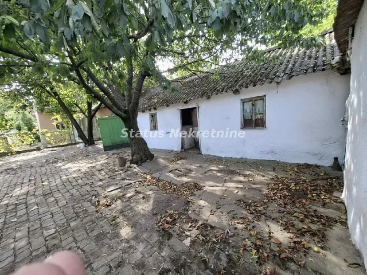 Prodaja, kuća, 257m², Mali Idjoš, Srbija