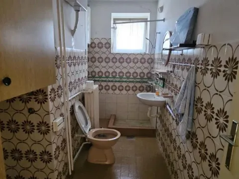 Sale, three bedroom apartment, 78m², Sajmište, Novi Sad - image 8