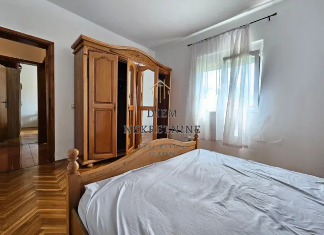 Rent, three bedroom apartment, 116m², Bjeliši, Bar