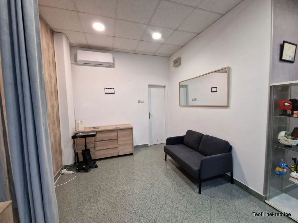 Rent, office space, 30m², Obilićev Venac, Beograd
