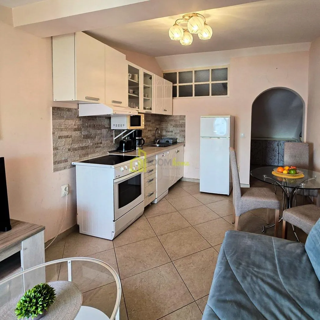 Rent, one bedroom apartment, 45m², Centar, Tivat
