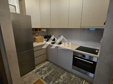 Izdavanje, četvorosoban stan, 72m², Rotkvarija, Novi Sad Sve Podlokacije - image 3