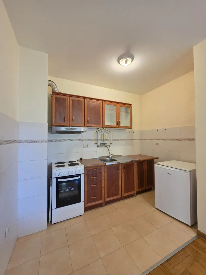 Prodaja, dvosoban stan, 64m², Stari Aerodrom, Podgorica