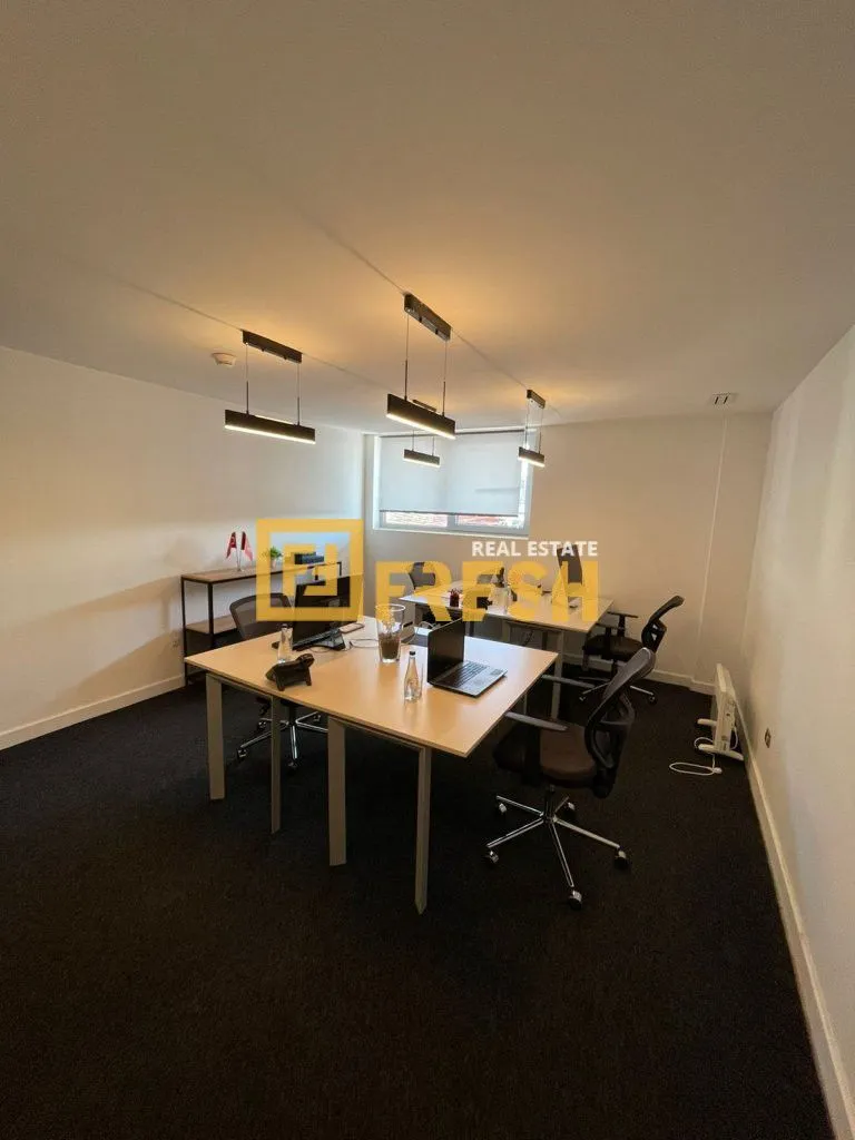 Rent, office space, 250m², Zeta, Podgorica