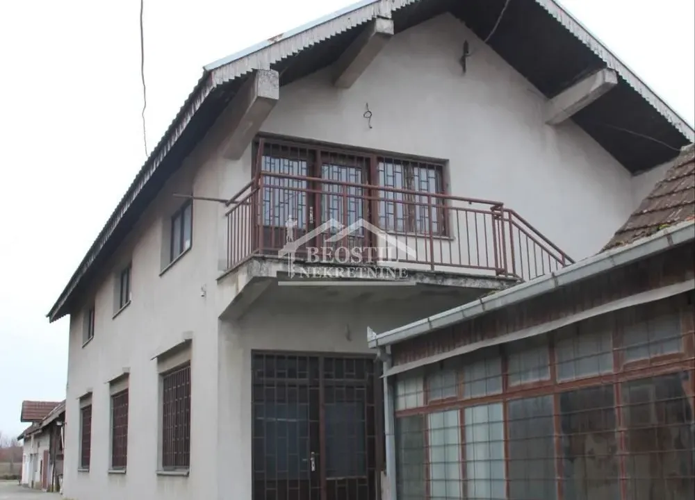 Sale, office space, 680m², Dobanovci, Surčin