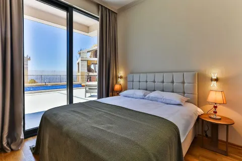 Prodaja, kuća, 223m², Reževići, Budva - image 14