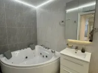 Izdavanje, dvosoban stan, 105m², Rozino, Budva - image 13