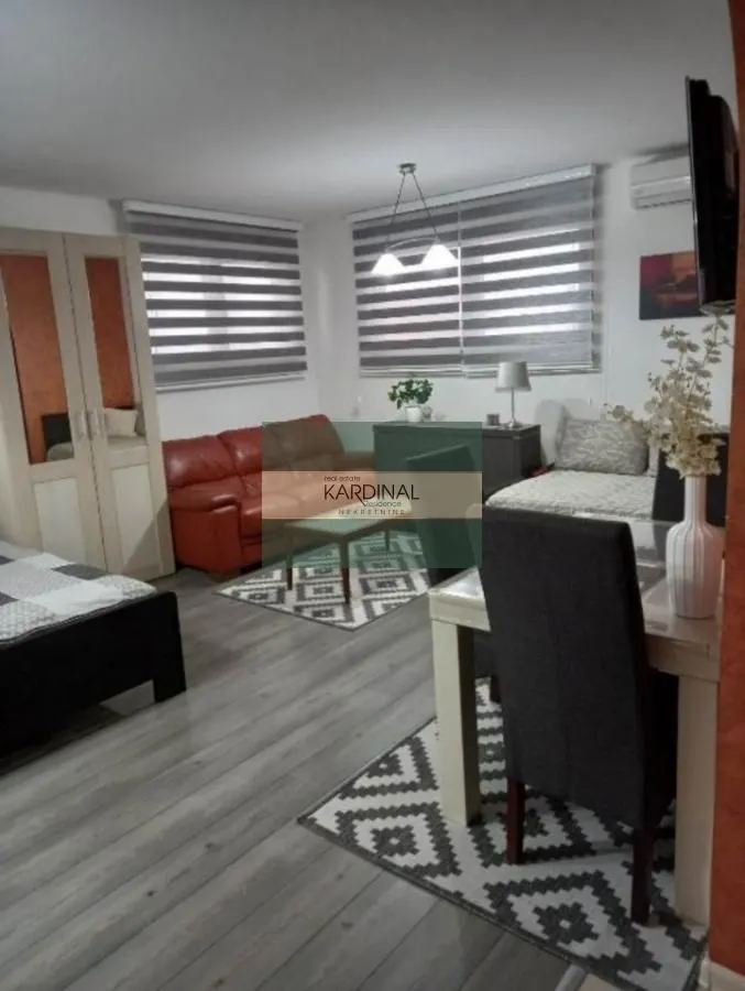 Izdavanje, kuća, 120m², Grošnica, Kragujevac