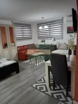 Izdavanje, kuća, 120m², Grošnica, Kragujevac - image 15