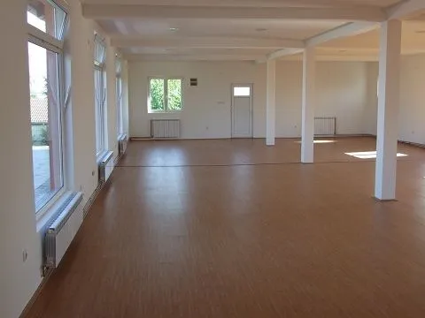 Rent, office space, 500m², Zrenjanin, Srbija - image 2