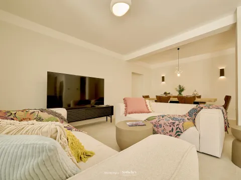 Rent, house, 200m², Kotor, Crna Gora - image 4