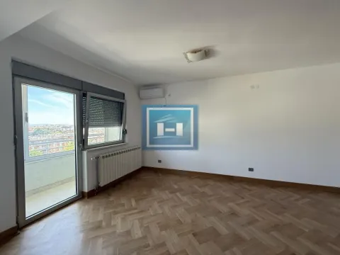 Prodaja, jednosoban stan, 45m², Vašarište, Jagodina - image 12