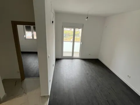 Sale, one bedroom apartment, 38m², Zabjelo, Podgorica - image 4